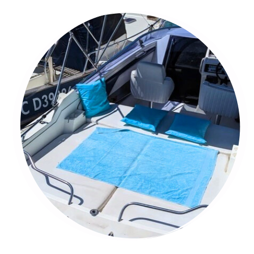 Sunseeker Monterey 27 Boot mit Lizenz Mallorca Sunseeker Monterey 27 Boot mit Lizenz Mallorca Boot mieten Can Picafort mit Skipper mit Kapitän Charter mit Fahrer